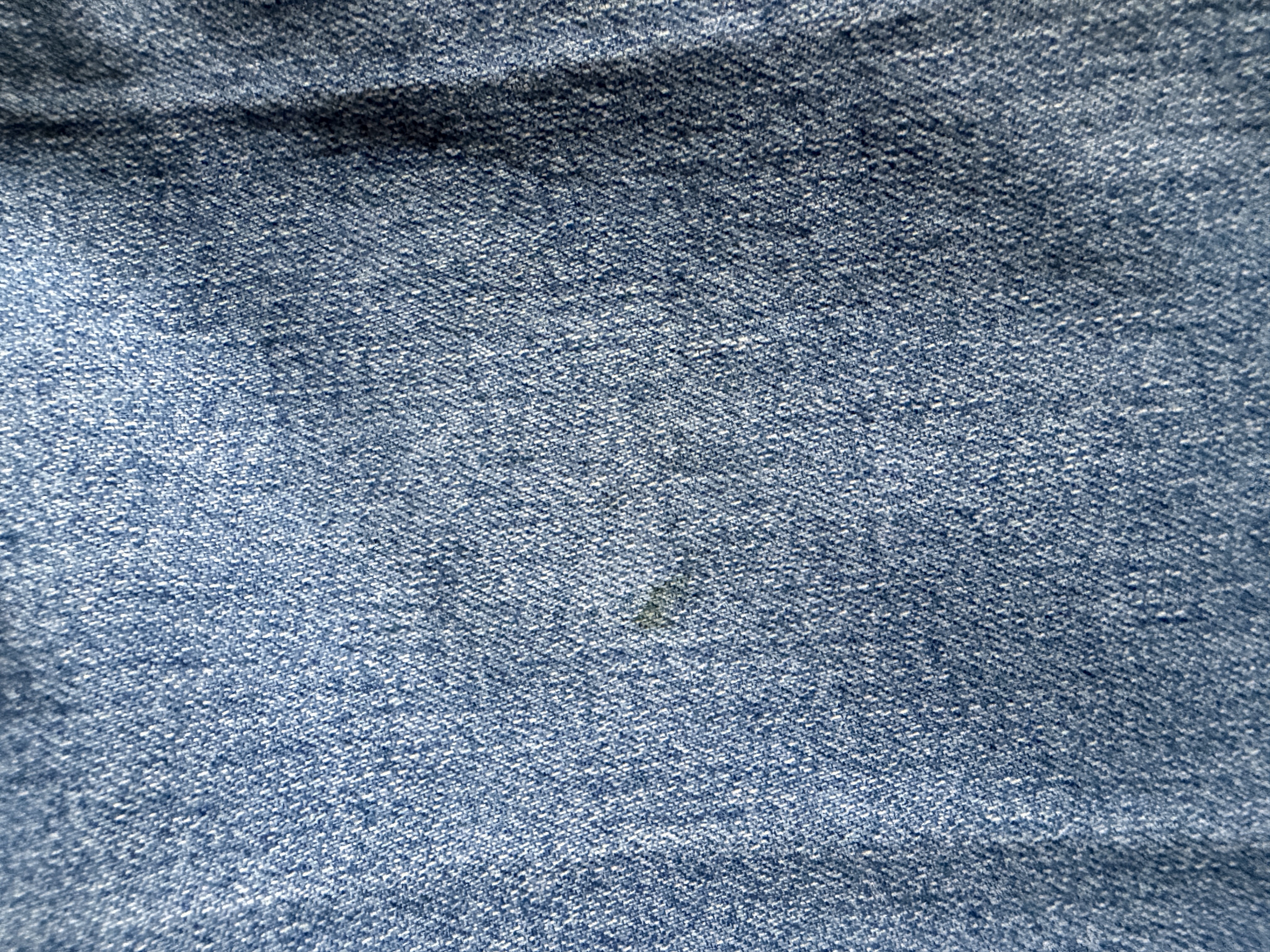 H&M Jeans mit ausgestelltem Bein hellblau